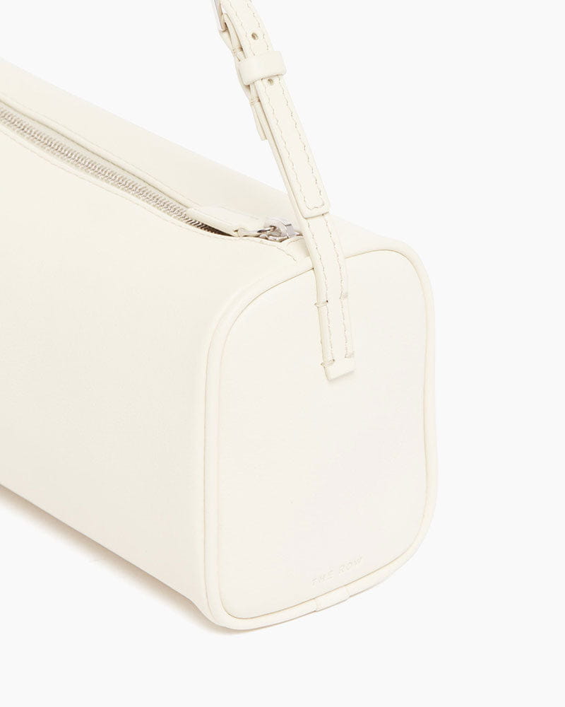 Vespera 90s White Leather Handle Bag