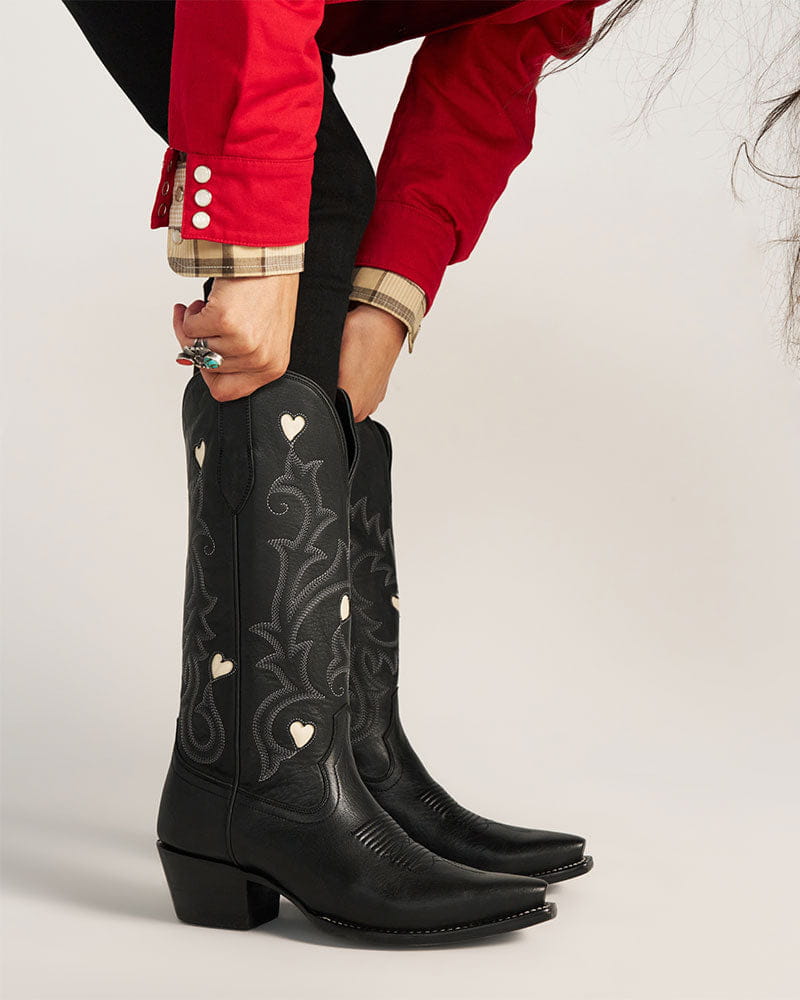 women-s-music-festival-leather-heart-western-boots