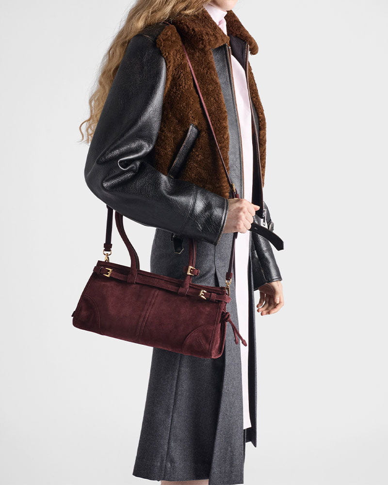 Elegant Rectangular Suede Tote with Zipper Closure