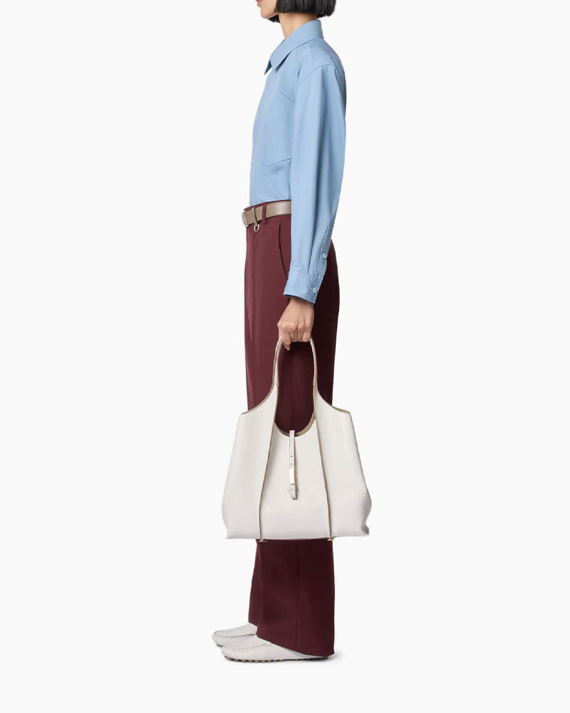 T Timeless Leather Tote Bag for Everyday Use