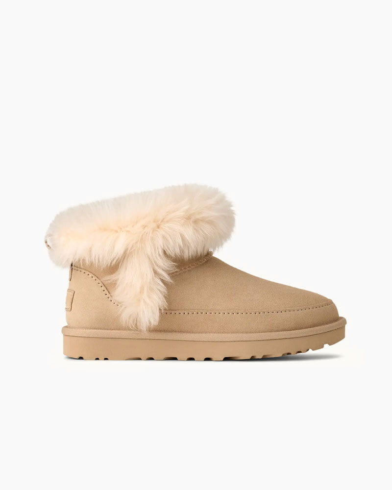 Women's Classic Ultra Mini Chalet Boots