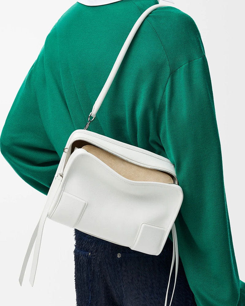 womens-city-commute-intellectual-large-leather-bag