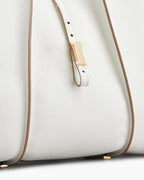 T Timeless Leather Tote Bag for Everyday Use