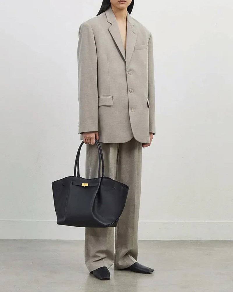 Women's New York Belted Leather Tote Bag