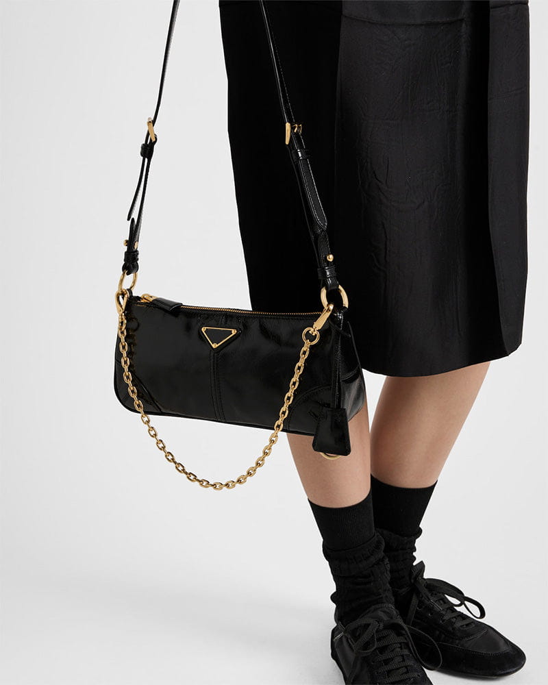 Medium Leather Shoulder Bag – Re-edition 2002