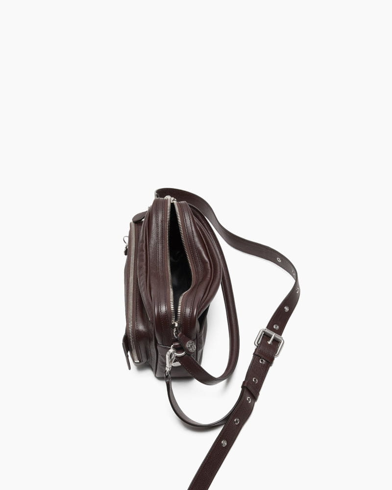 Multi Pocket Leather Shoulder Bag Zip Details