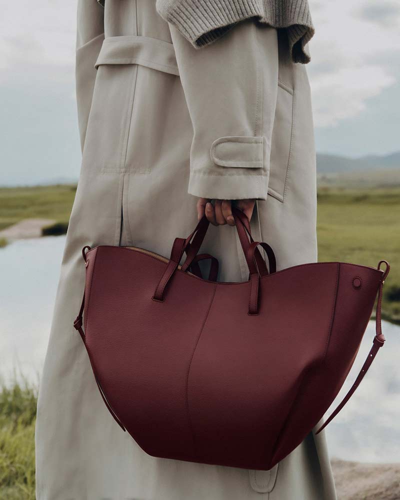 Cyme Textured Leather Tote Bag