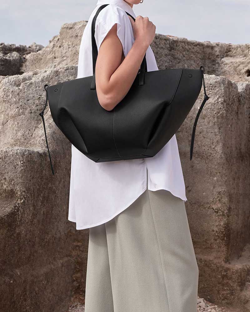 Cyme Textured Leather Tote Bag