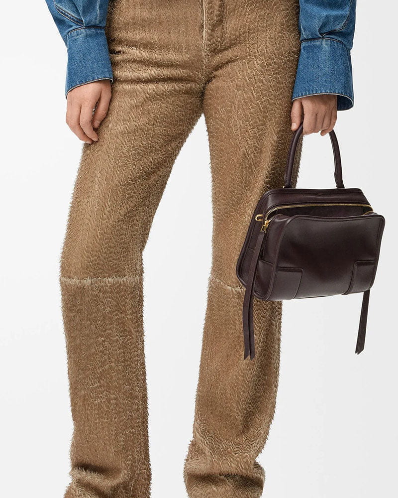 womens-city-commute-intellectual-large-leather-bag