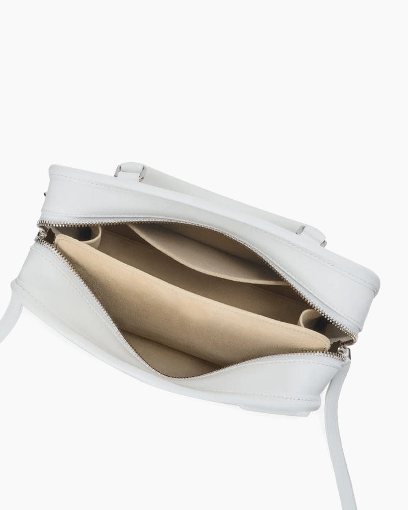 womens-city-commute-intellectual-large-leather-bag