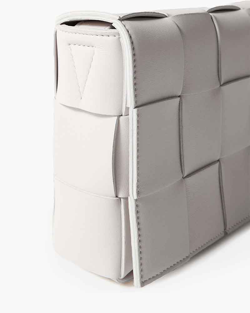 Medium Intrecciato Leather Crossbody Bag